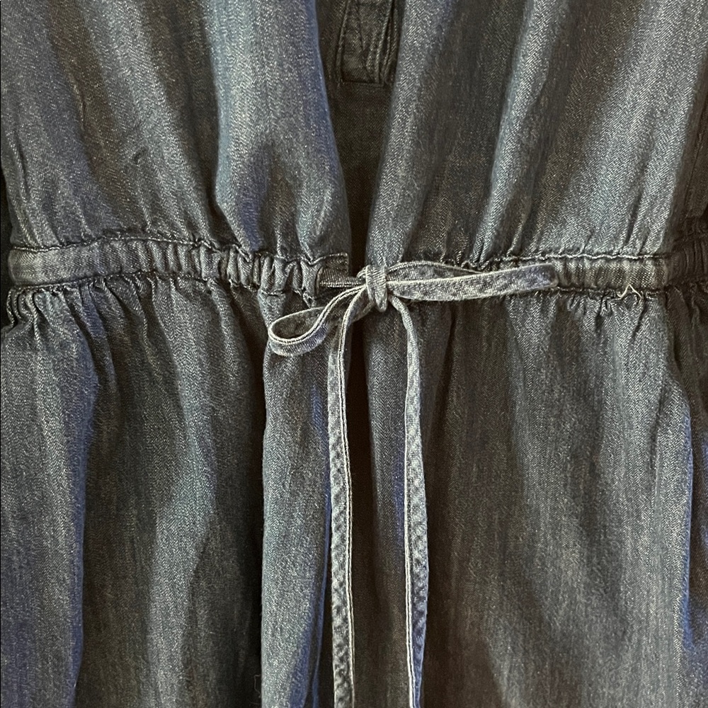 Free Assembly Functional Drawstring Ruffle-Detail Denim Dress - Picture 4 of 4